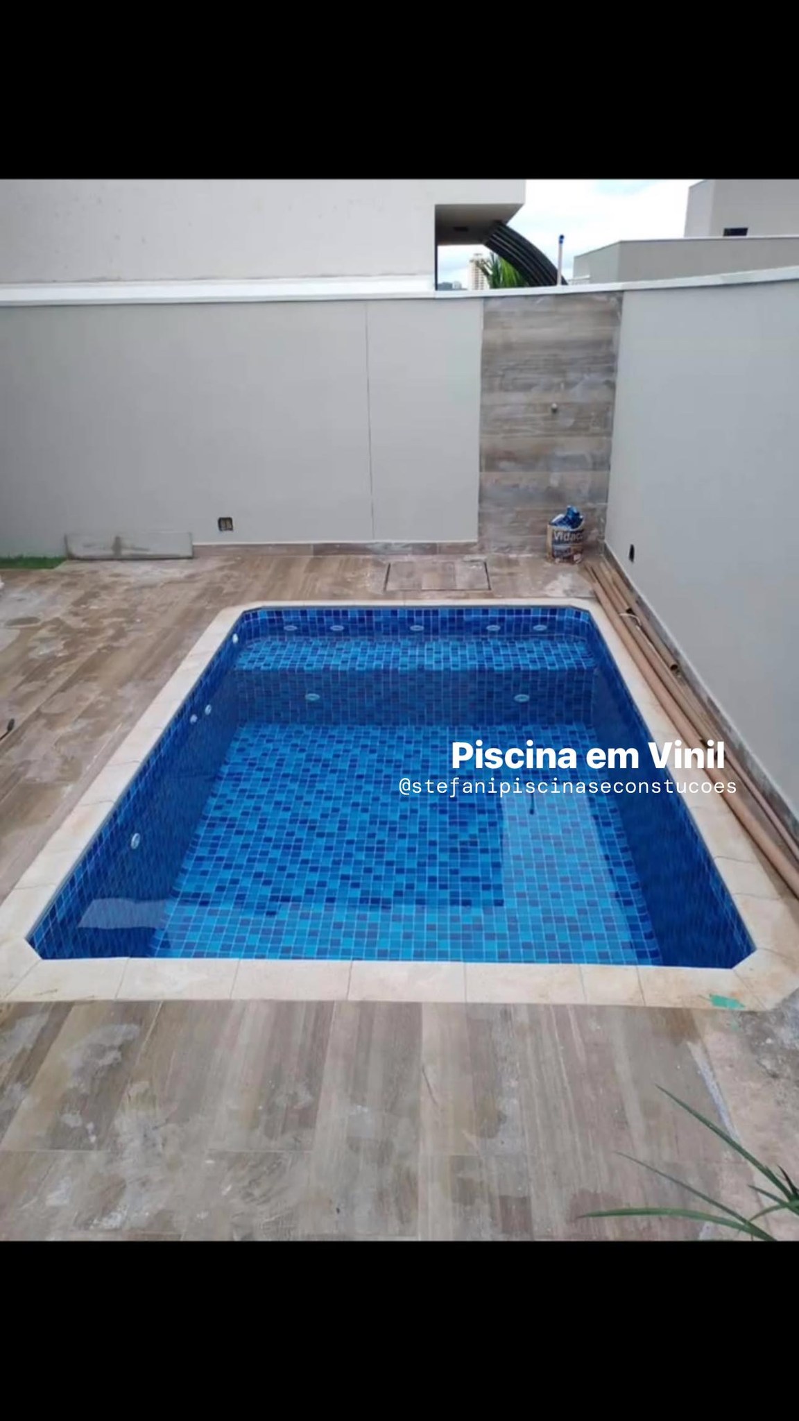Piscina em vinil